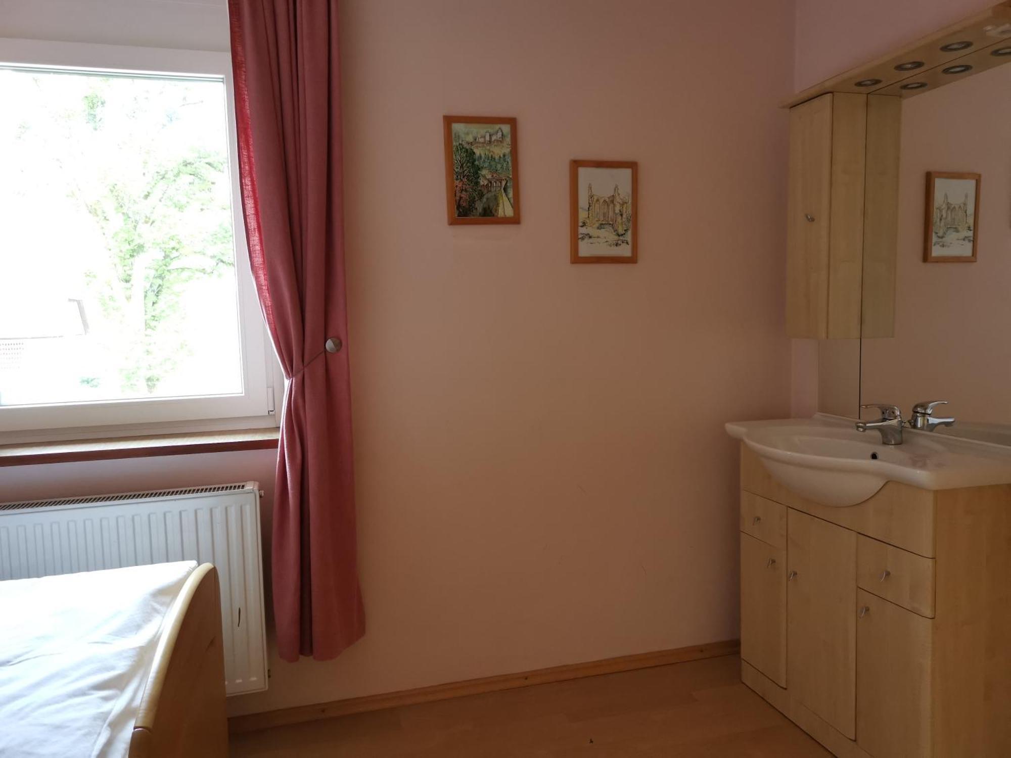 Bungalow & Apartments "Am Deber" Velden - Augsdorf Фельден-ам-Вертерзе Номер фото