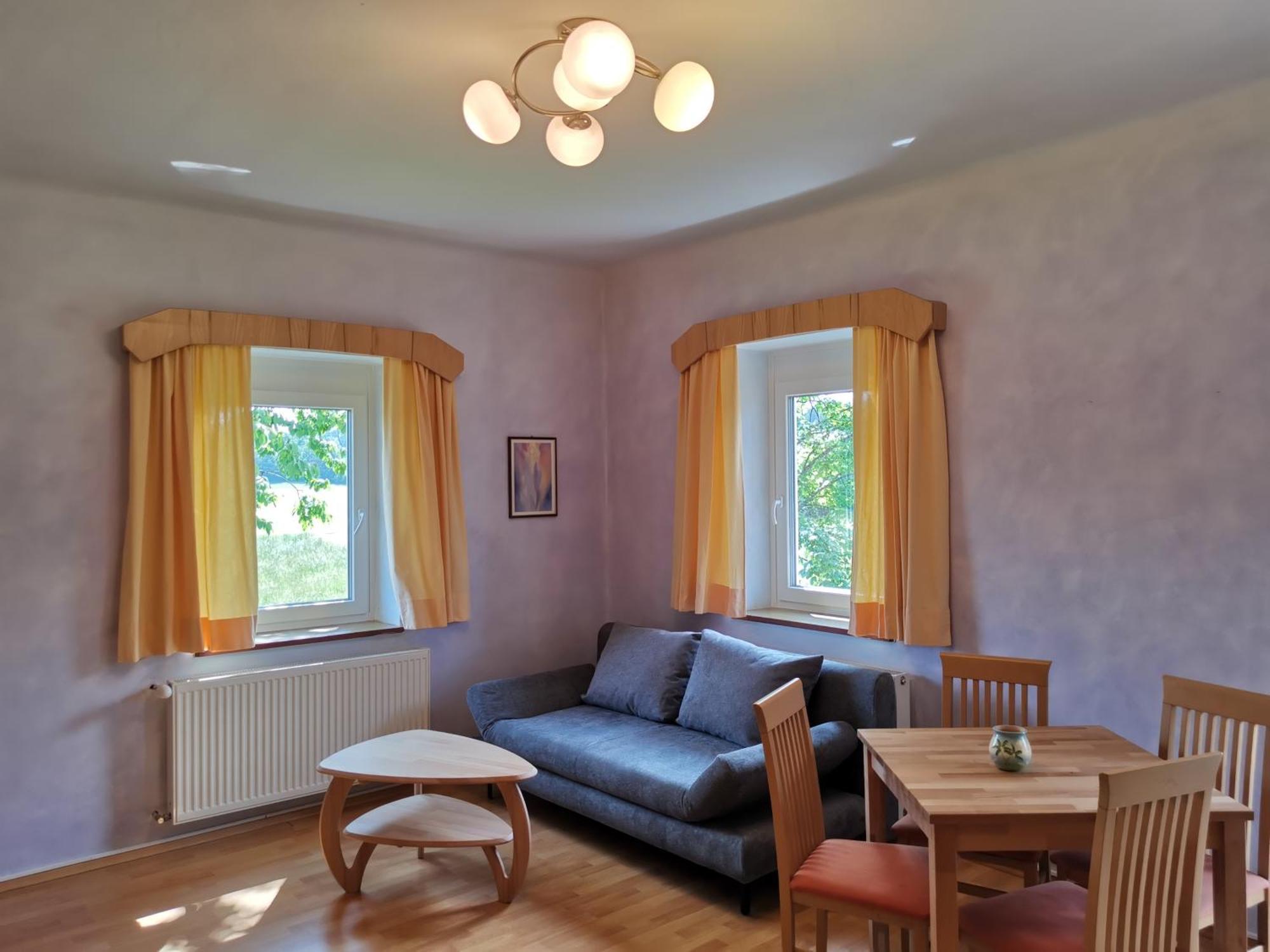 Bungalow & Apartments "Am Deber" Velden - Augsdorf Фельден-ам-Вертерзе Номер фото